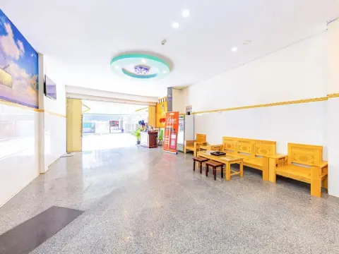 Oyo 349 Thuan Buom Phat Hotel - Photo 2