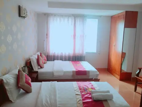 Pearl Beach Hotel - Photo 2