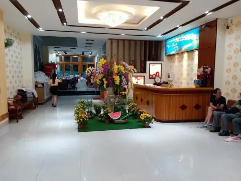 Pearl Beach Hotel - Photo 1