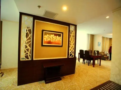 Petro Thai Binh Hotel - Photo 4