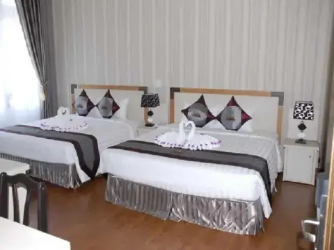 Pho Nui Hotel - Photo 3