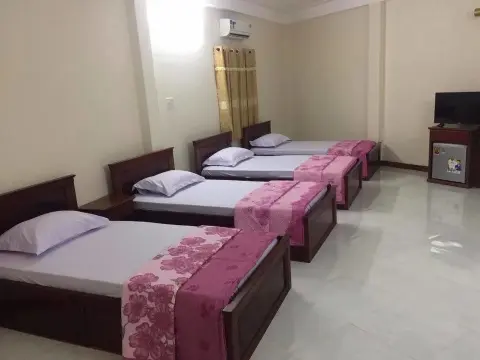 Phuong Nam 2 Hotel - Photo 1