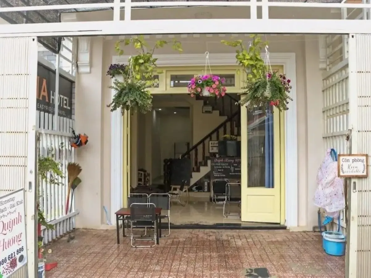 Quynh Huong House