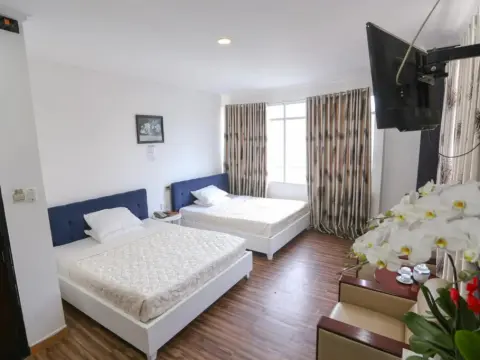 Rain Bow Hotel - Photo 4