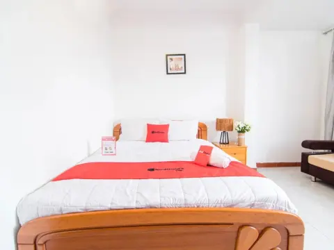 RedDoorz @ Bui Vien Street 2 - Photo 2