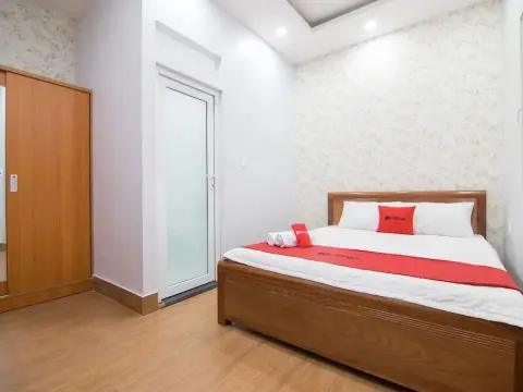 Reddoorz Plus @ Huynh Tan Phat - Photo 3