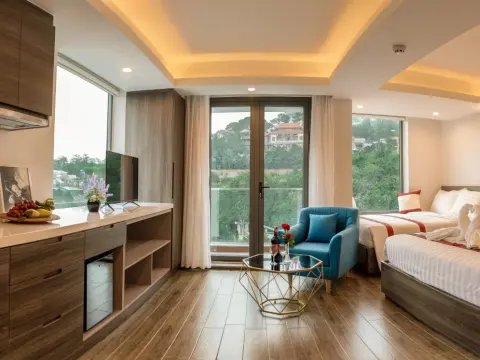 Redpine Condotel - Photo 4