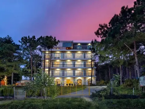 Romeo Juliet Dalat Resort - Photo 1