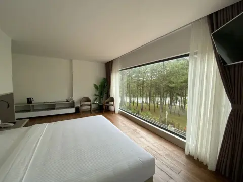 Romeo Juliet Dalat Resort - Photo 3