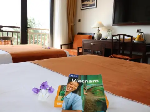 Roxana River Villa - Photo 4