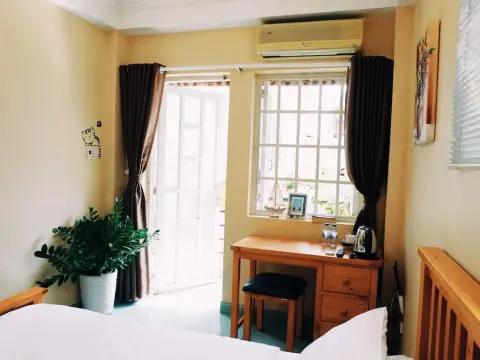 Saigon Corner House 2 - Photo 2