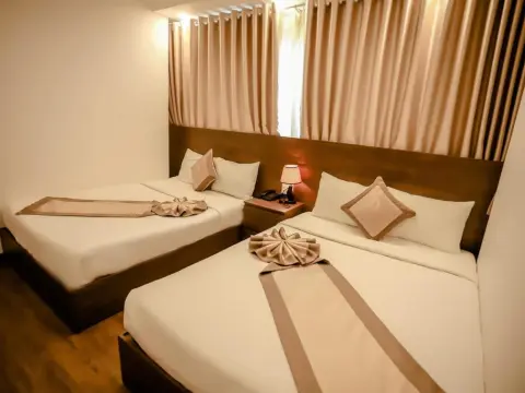 Sandals Hotel - Photo 4