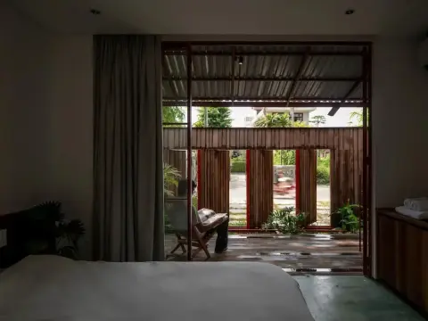 Scarlet Pavilion Homestay - Photo 3
