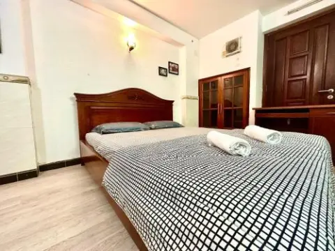 Sen Vivian Home - Photo 1