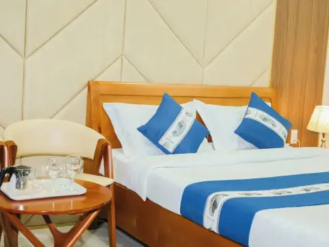 Sophie 2F Hotel - Photo 2