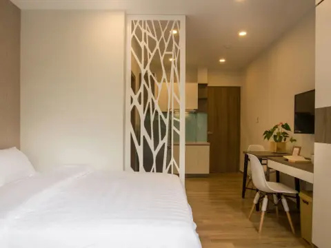 Spring Light Apartment - Photo 1