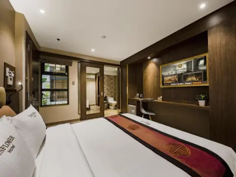 Sunflower CBQ Hotel - Photo 2