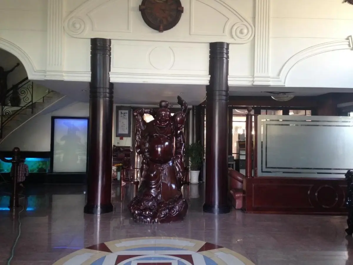 Sunny Hotel Binh Quoi