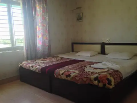 Sunny Hotel Binh Quoi - Photo 3