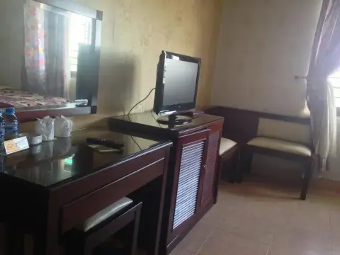 Sunny Hotel Binh Quoi - Photo 4