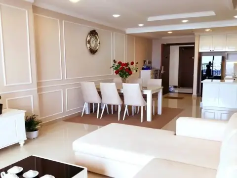 Sunny Tropical - Photo 2