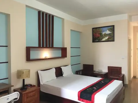 Sunrise Hotel - Photo 4