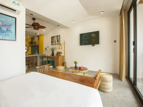 TA Boutique Hotel - Photo 2