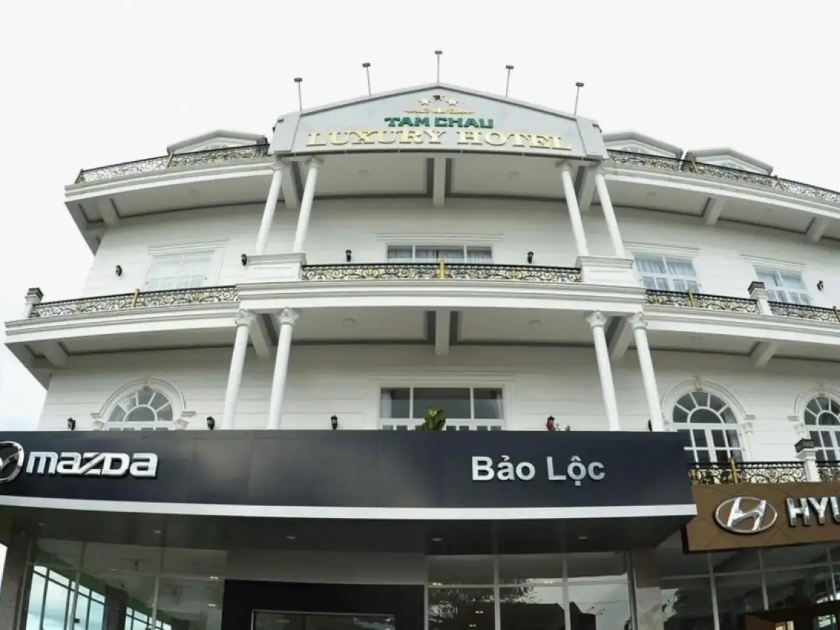 Tam Chau Luxury Hotel