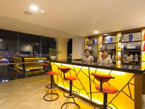 Tamarind Hotel Da Nang - Photo 2