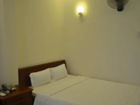 Thanh Tung Hotel - Photo 3