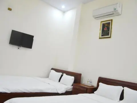 Thanh Tung Hotel - Photo 4