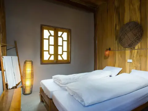 Topas Riverside Lodge - Photo 1