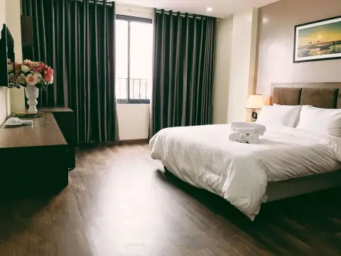 V House 6 Serviced Apartment - Photo 2