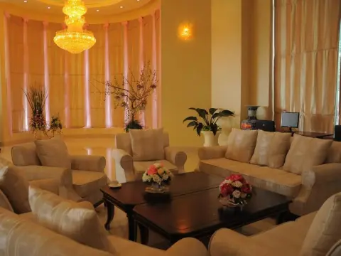 Viet Uc Hotel - Photo 3