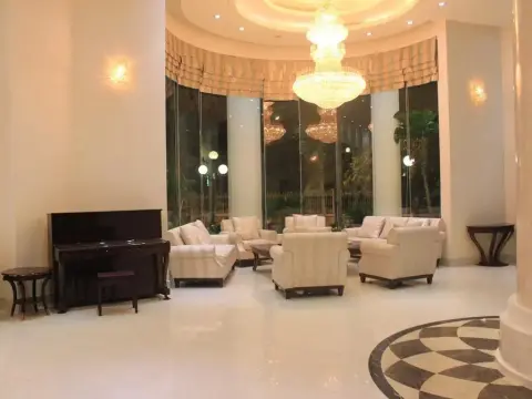 Viet Uc Hotel - Photo 1