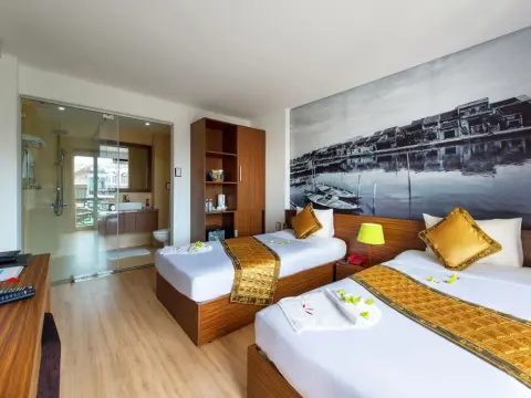 Vinh Hung 2 City Hotel - Photo 2