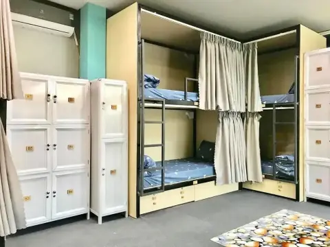 Win Win Hostel - Photo 4