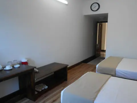 Yasaka Huong Sen Restaurant & Hotel - Photo 3