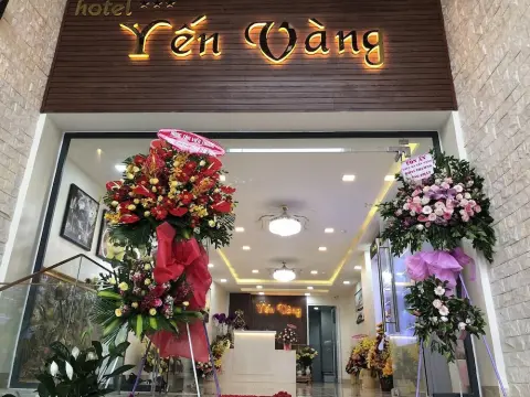 Yen Vang Hotel & Apartment - Photo 1