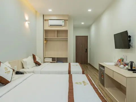 Yurii Hotel - Photo 3